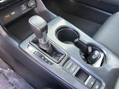 2023 Honda Civic Hatchback EX-L w/o BSI