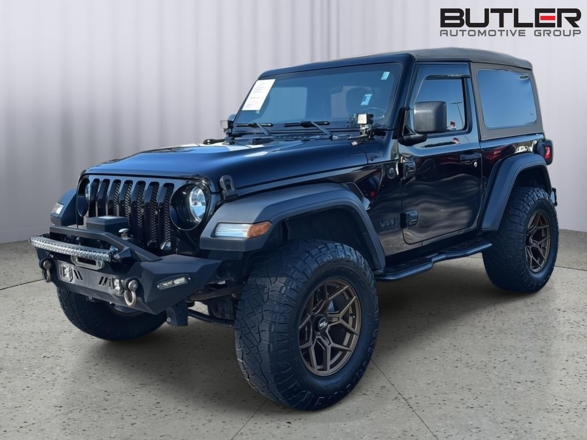 2020 Jeep Wrangler Black and Tan 4X4