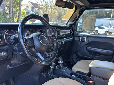 2020 Jeep Wrangler Black and Tan 4X4