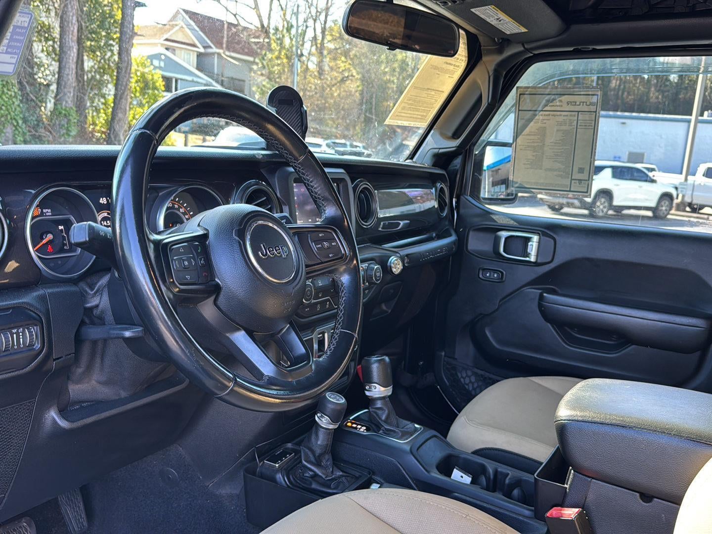 2020 Jeep Wrangler Black and Tan 4X4