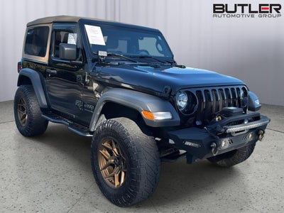 2020 Jeep Wrangler Black and Tan 4X4