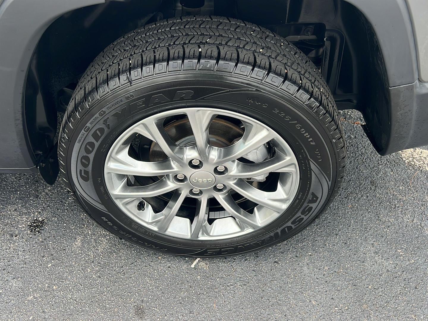 2021 Jeep Cherokee Latitude Plus