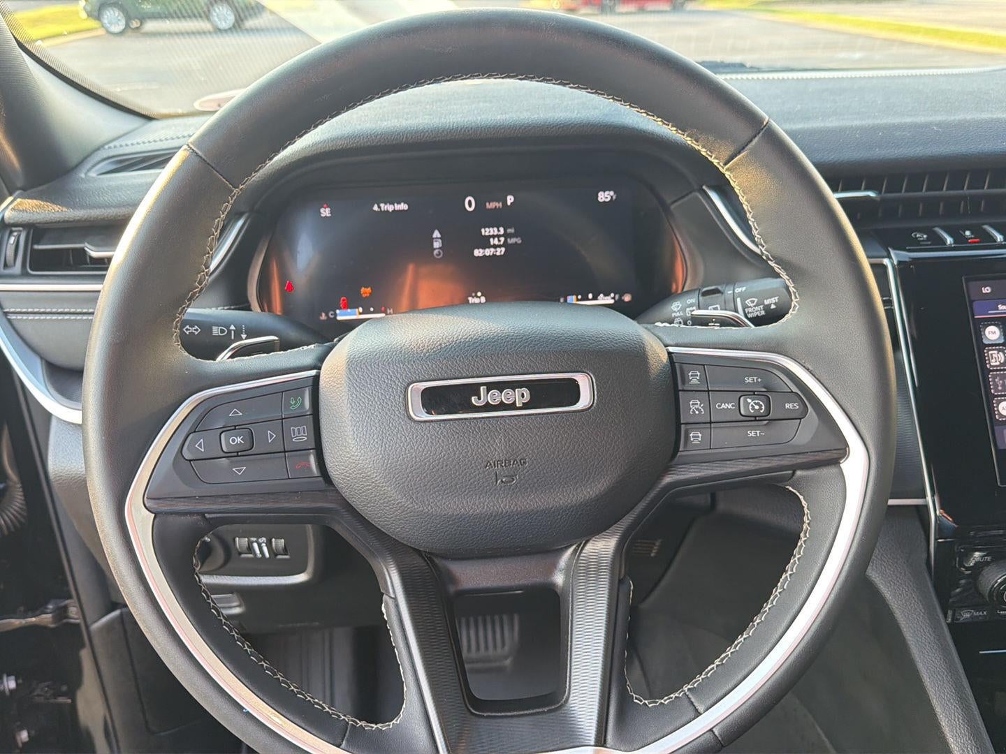 2024 Jeep Grand Cherokee Laredo 4x4
