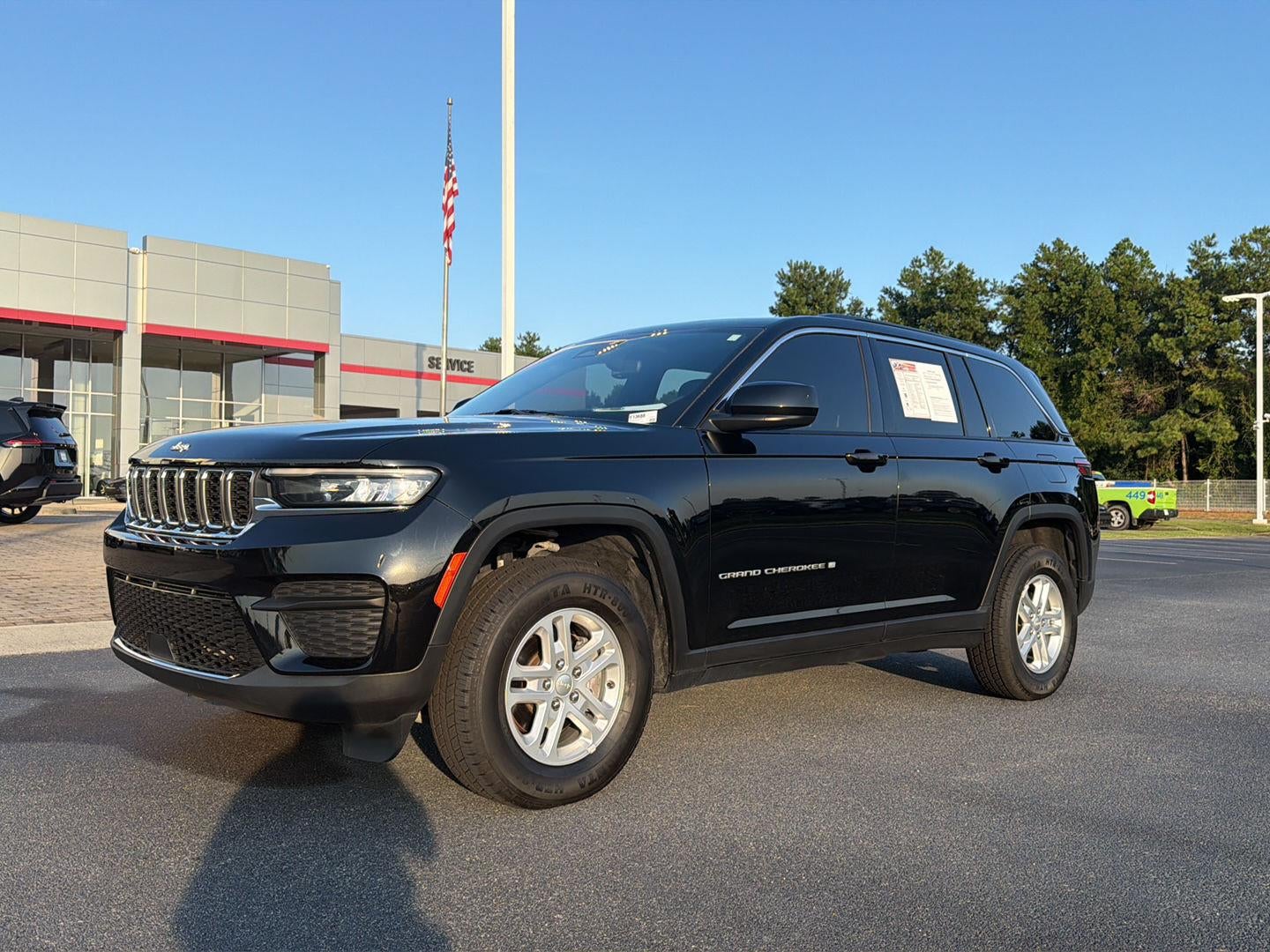 2024 Jeep Grand Cherokee Laredo 4x4