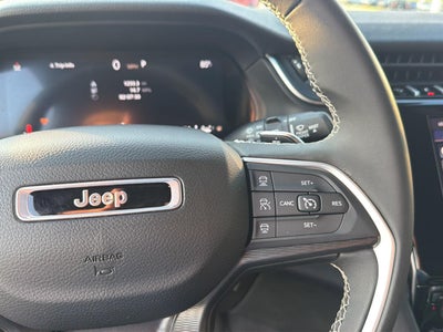 2024 Jeep Grand Cherokee Laredo 4x4
