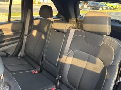 2024 Jeep Grand Cherokee Laredo 4x4