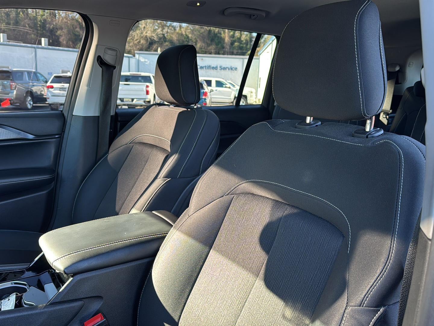 2023 Jeep Grand Cherokee L Laredo 4x2