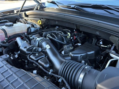 2023 Jeep Grand Cherokee L Laredo 4x2