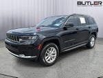 2023 Jeep Grand Cherokee L Laredo 4x2