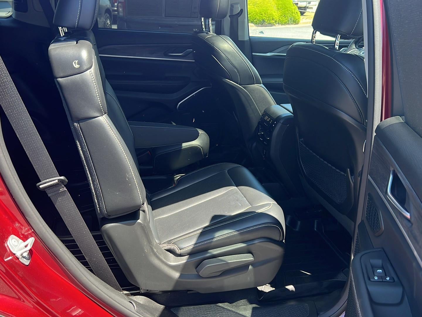 2022 Jeep Grand Cherokee L Limited 4x4