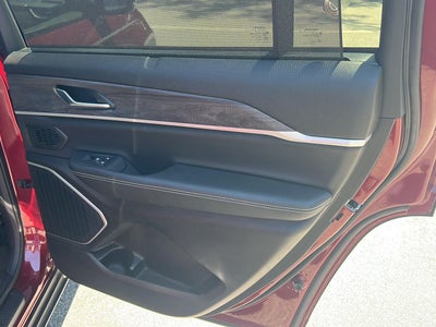 2022 Jeep Grand Cherokee L Limited 4x4