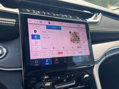 2022 Jeep Grand Cherokee L Limited 4x4