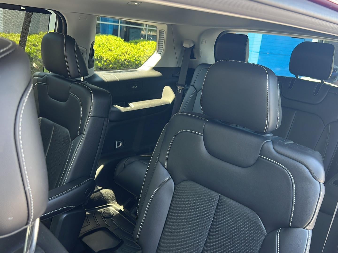 2022 Jeep Grand Cherokee L Limited 4x4