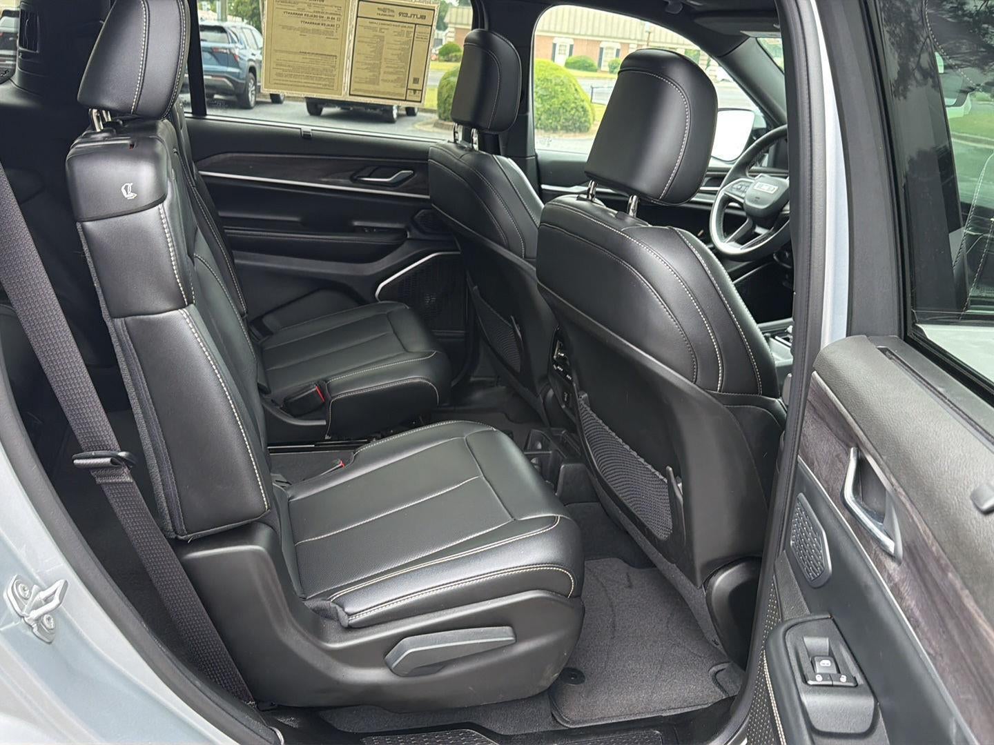 2025 Jeep Grand Cherokee L Limited 4x4