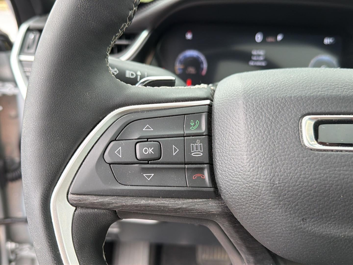 2025 Jeep Grand Cherokee L Limited 4x4