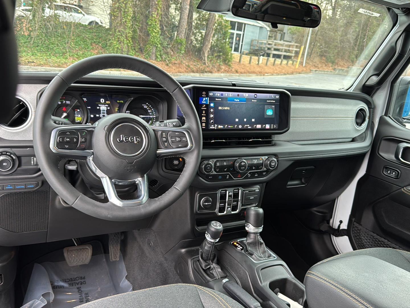 2025 Jeep Wrangler 4xe Sahara