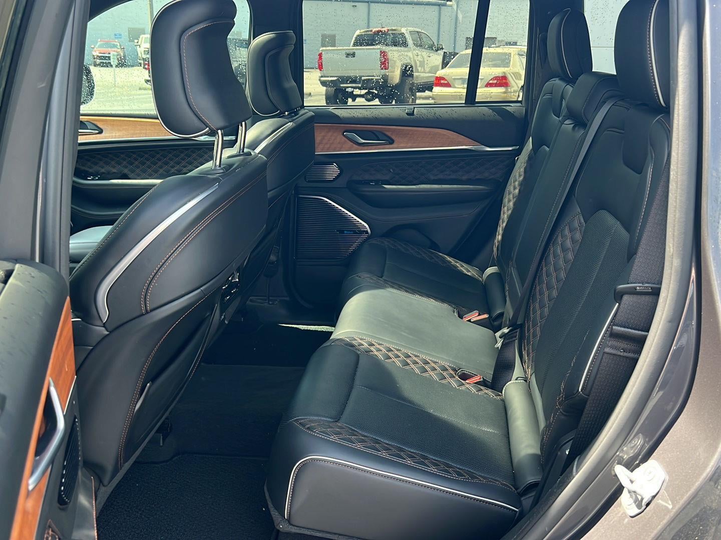 2022 Jeep Grand Cherokee 4xe Summit Reserve