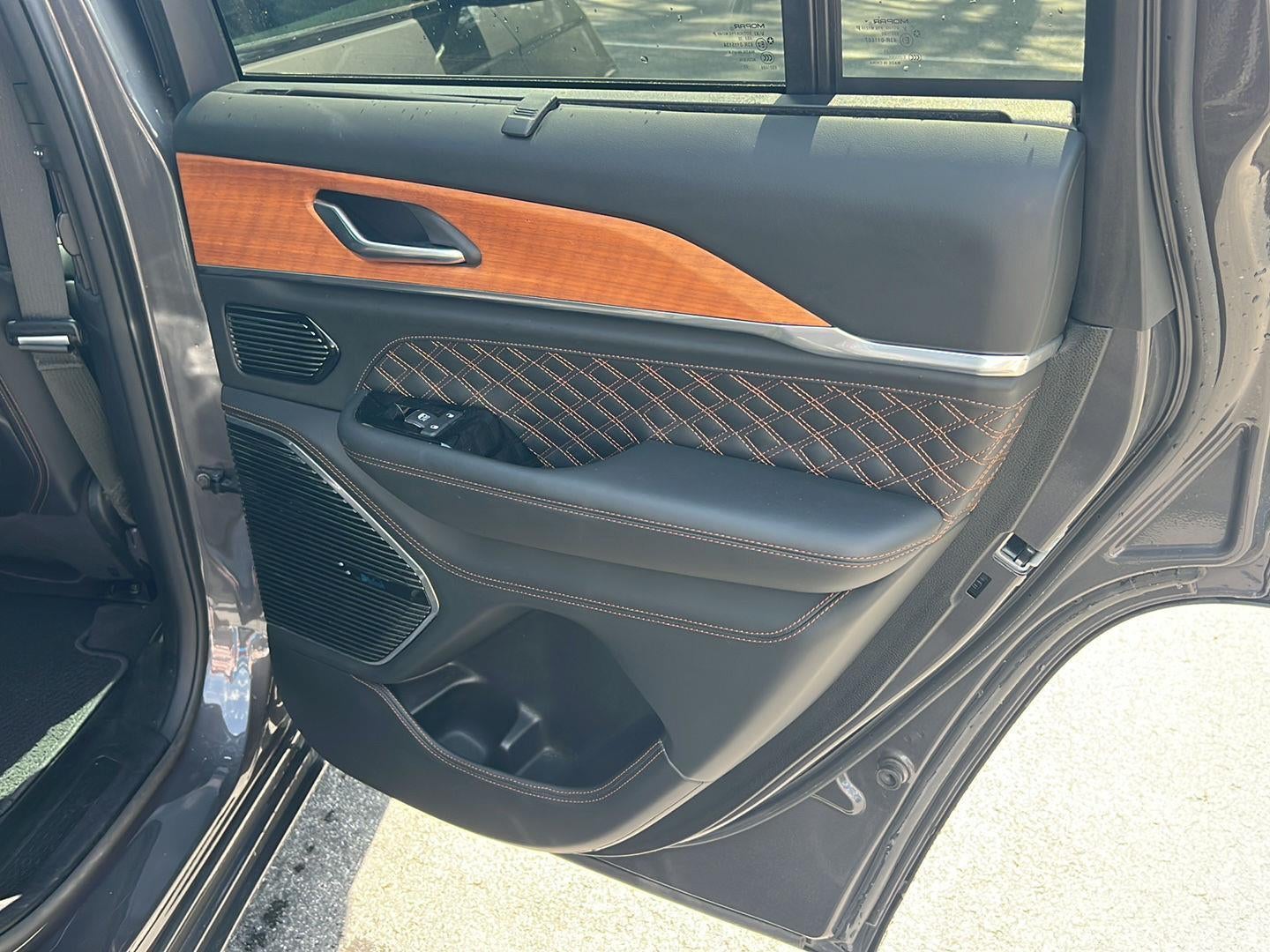2022 Jeep Grand Cherokee 4xe Summit Reserve