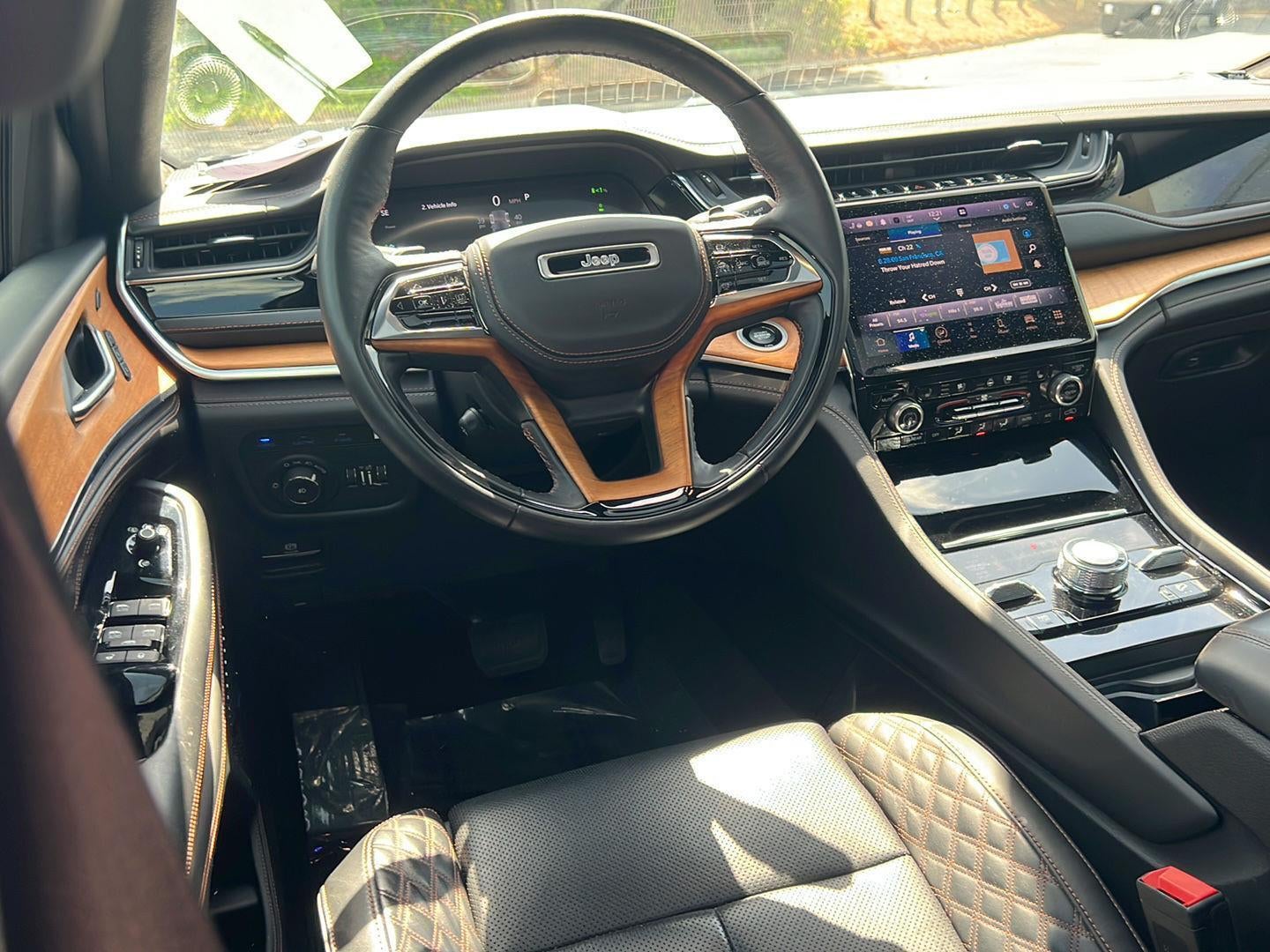 2022 Jeep Grand Cherokee 4xe Summit Reserve