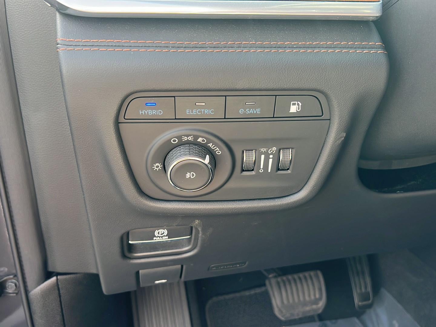 2022 Jeep Grand Cherokee 4xe Summit Reserve