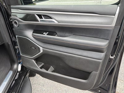 2024 Jeep Wagoneer Series II Carbide