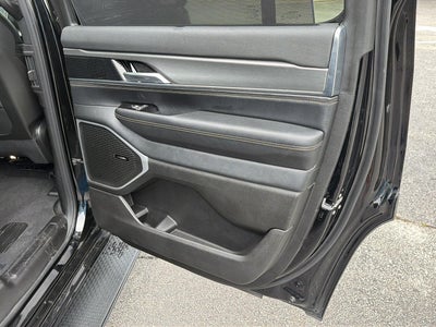 2024 Jeep Wagoneer Series II Carbide