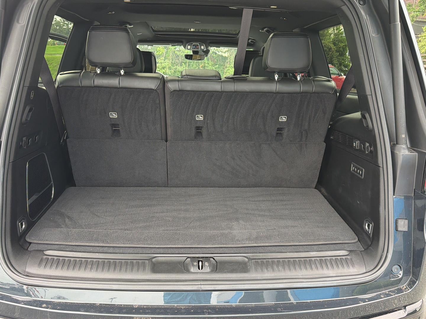 2023 Jeep Wagoneer Series II Carbide 4x4