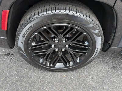 2023 Jeep Wagoneer Series II Carbide 4x4