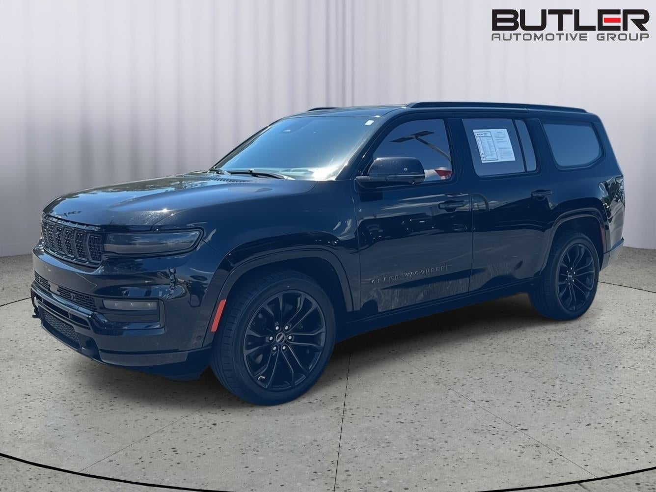 2022 Jeep Grand Wagoneer Series II Obsidian