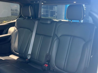 2022 Jeep Grand Wagoneer Series II Obsidian