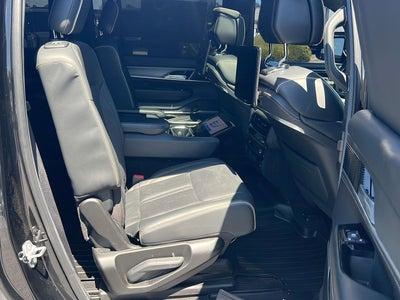 2022 Jeep Grand Wagoneer Series II Obsidian