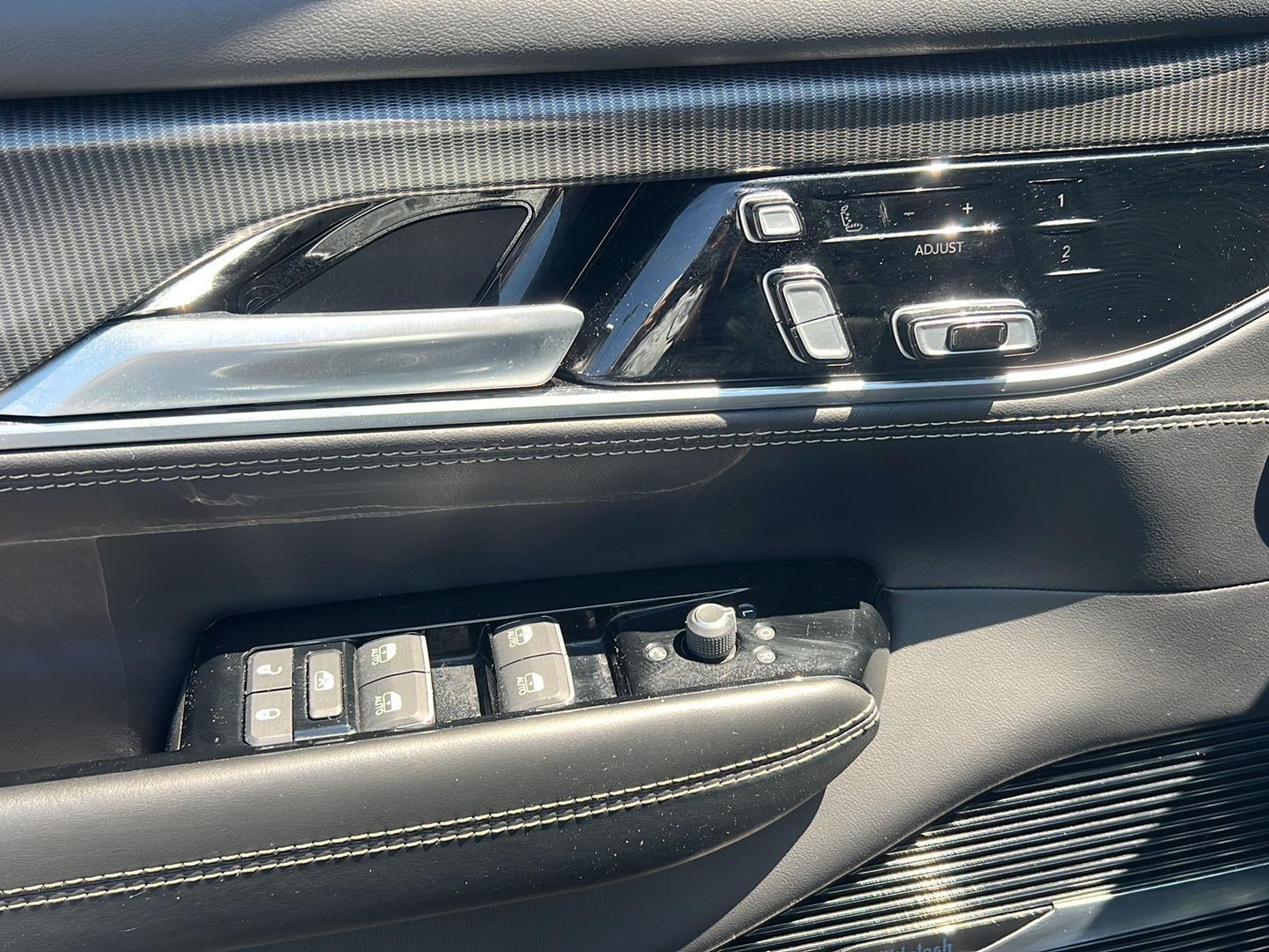 2022 Jeep Grand Wagoneer Series II Obsidian