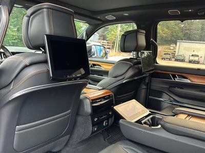 2022 Jeep Grand Wagoneer Series III