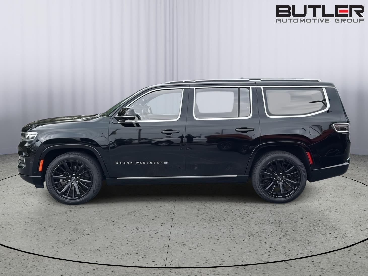 2022 Jeep Grand Wagoneer Series III