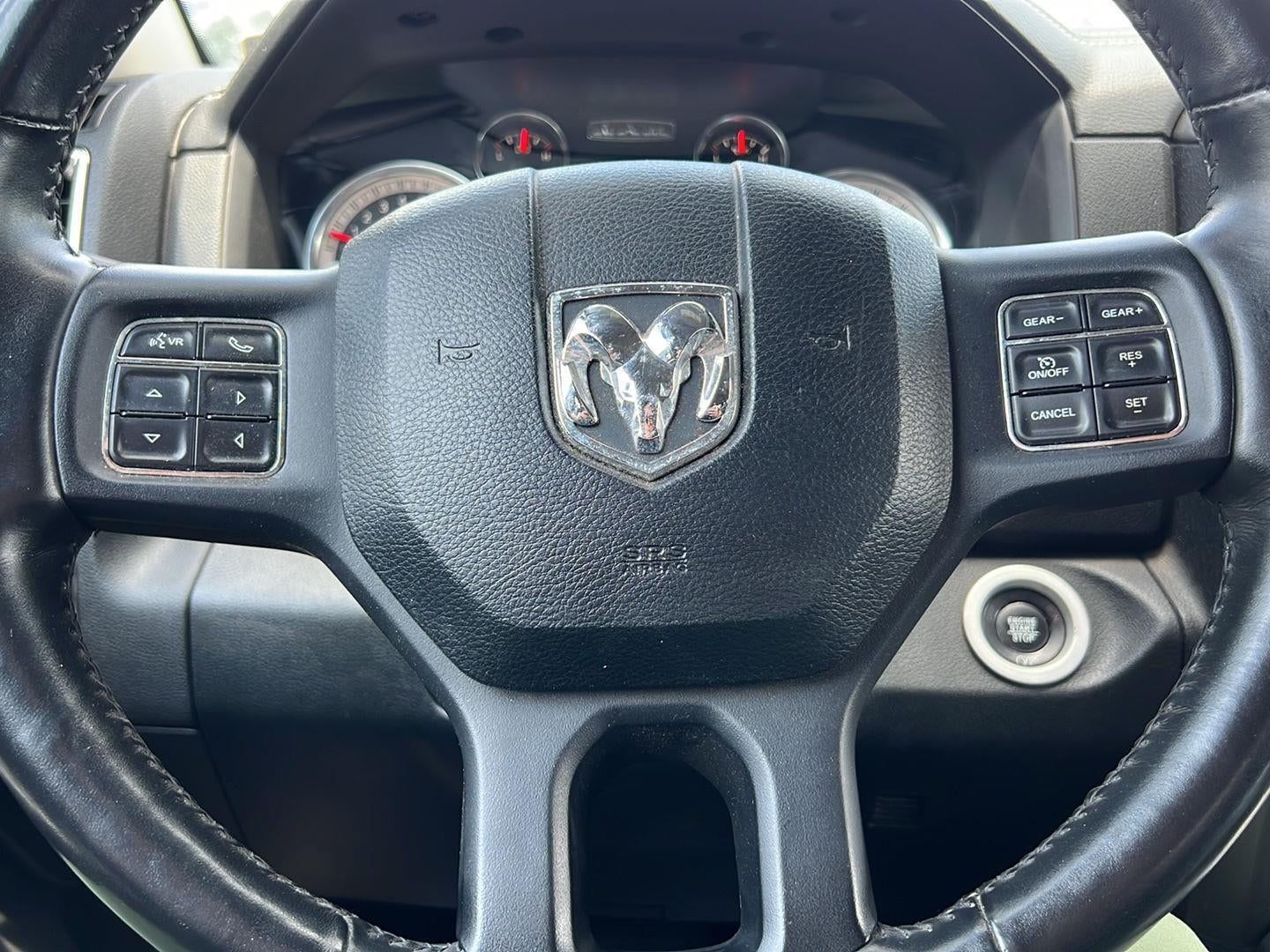 2017 RAM 1500 Night Crew Cab 4x4 5'7" Box