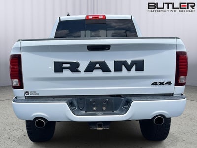 2017 RAM 1500 Night Crew Cab 4x4 5'7" Box