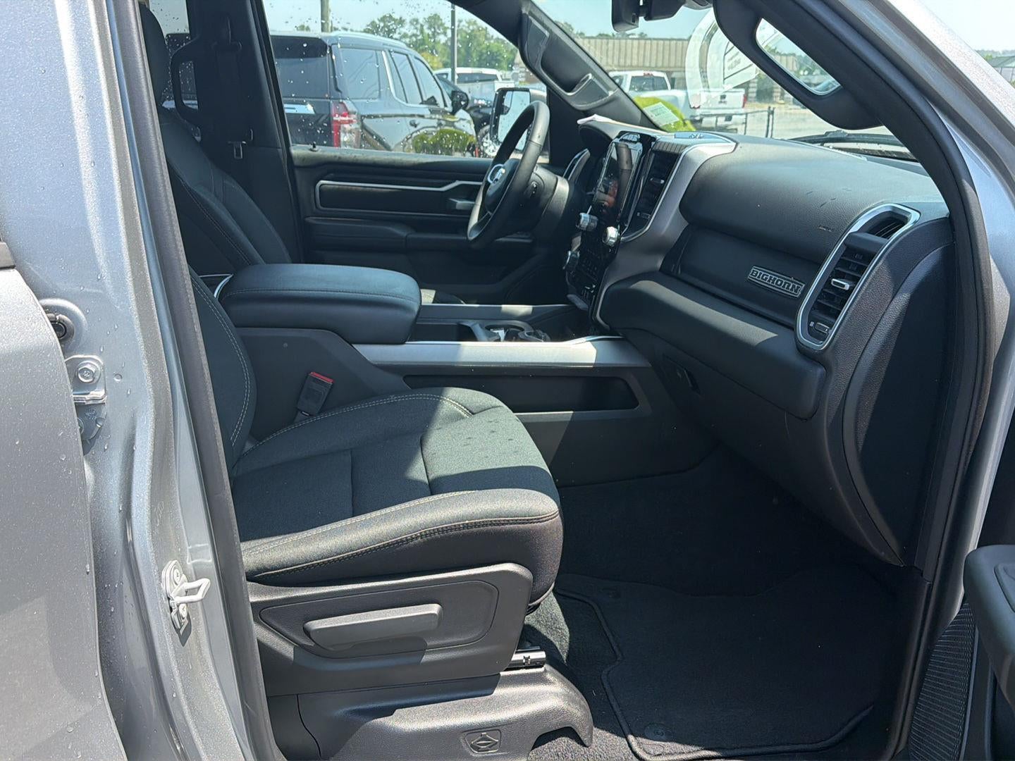 2025 RAM 1500 Big Horn Crew Cab 4x4 5'7" Box