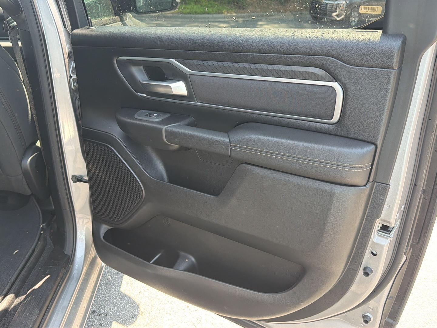 2025 RAM 1500 Big Horn Crew Cab 4x4 5'7" Box