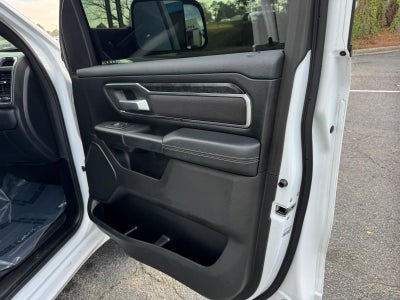 2024 RAM 1500 Big Horn Crew Cab 4x4 5'7" Box