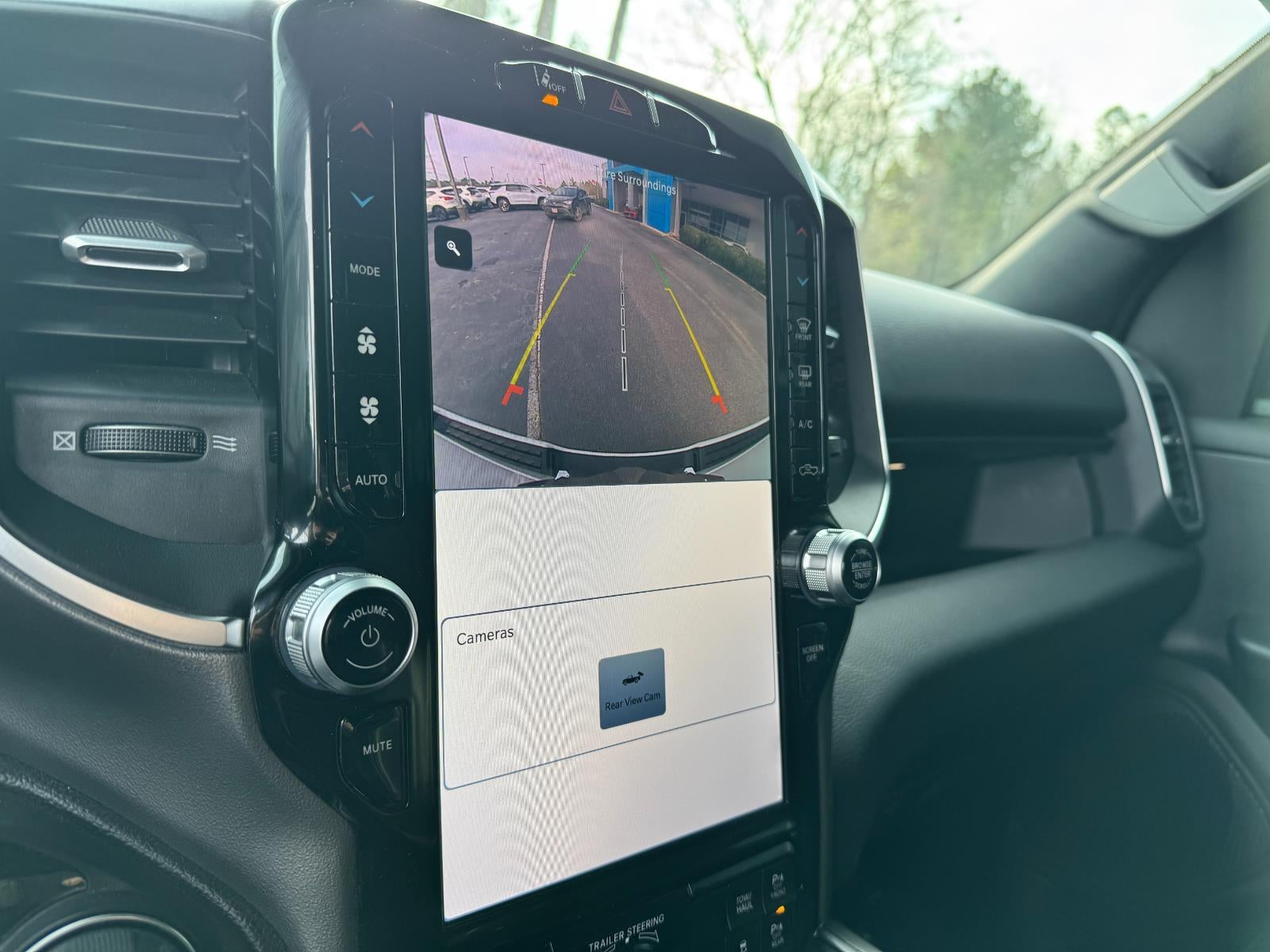 2024 RAM 1500 Big Horn Crew Cab 4x4 5'7" Box