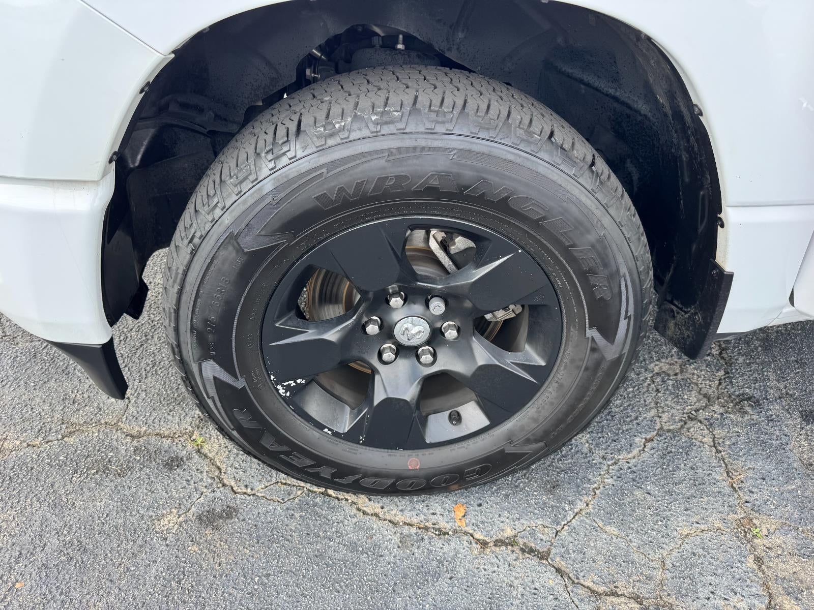 2024 RAM 1500 Big Horn Crew Cab 4x4 5'7" Box