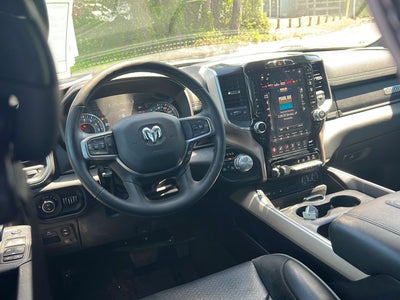 2019 RAM 1500 Laramie Crew Cab 4x4 5'7" Box