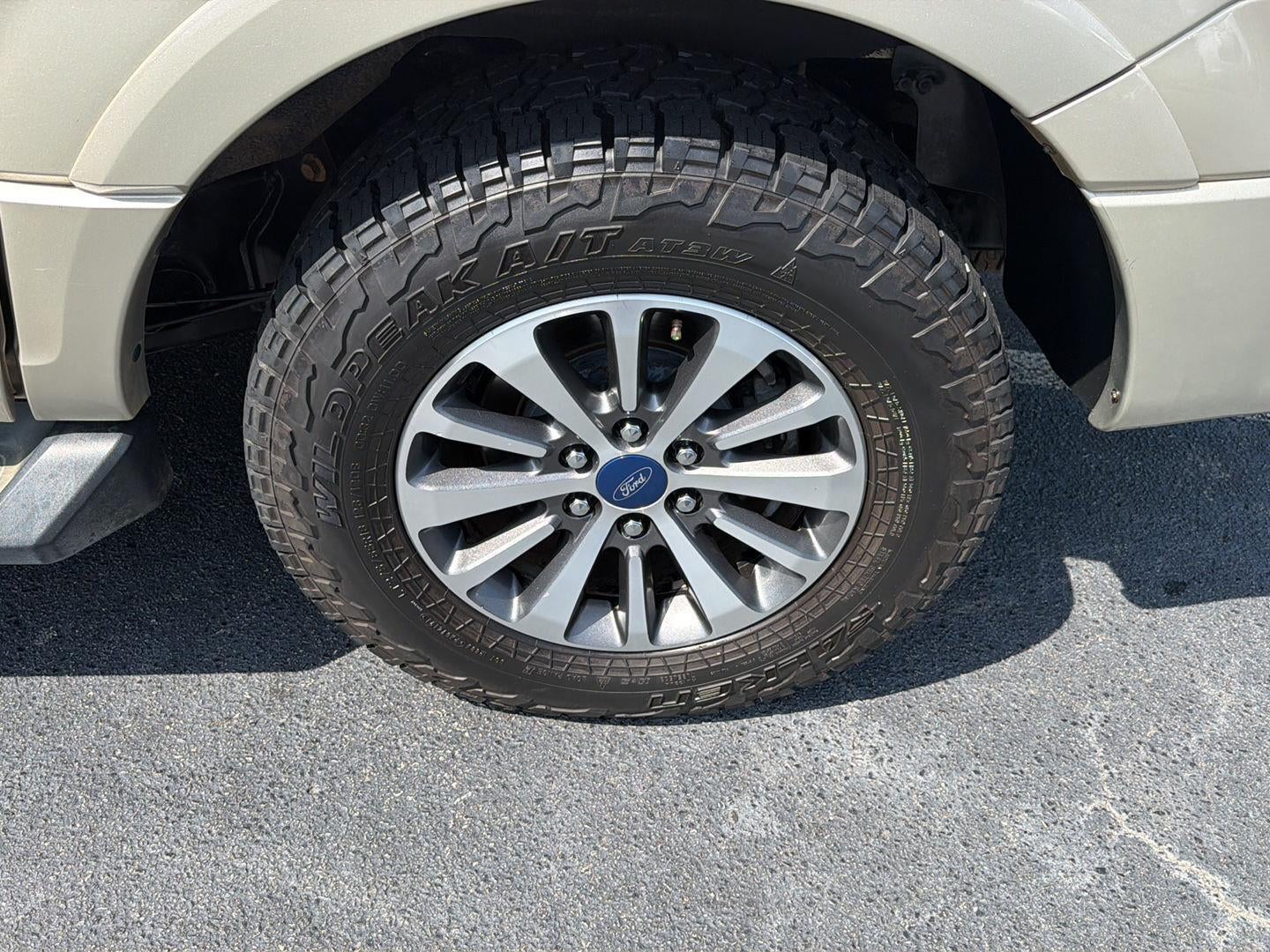 2017 Ford Expedition EL XLT