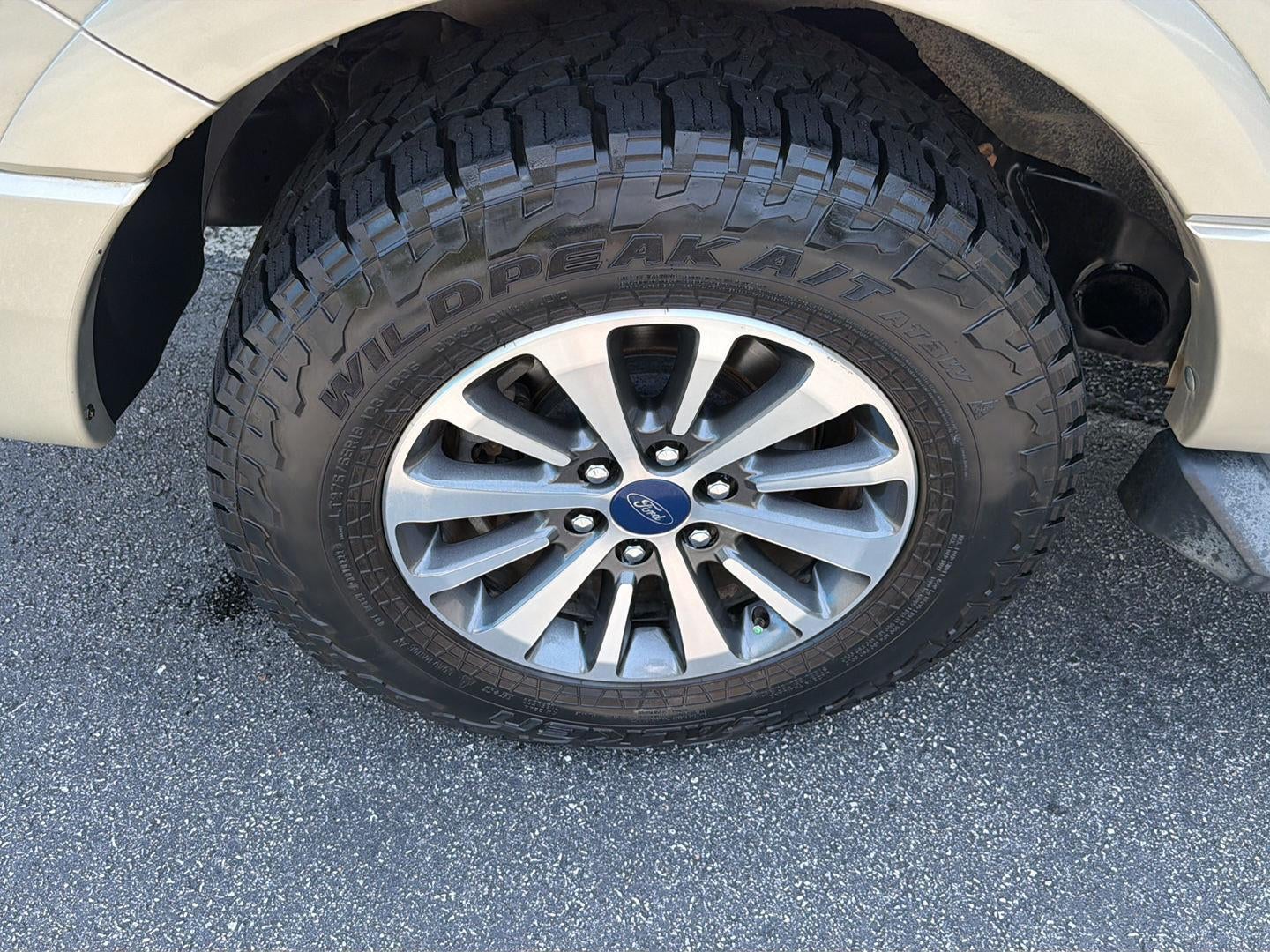 2017 Ford Expedition EL XLT