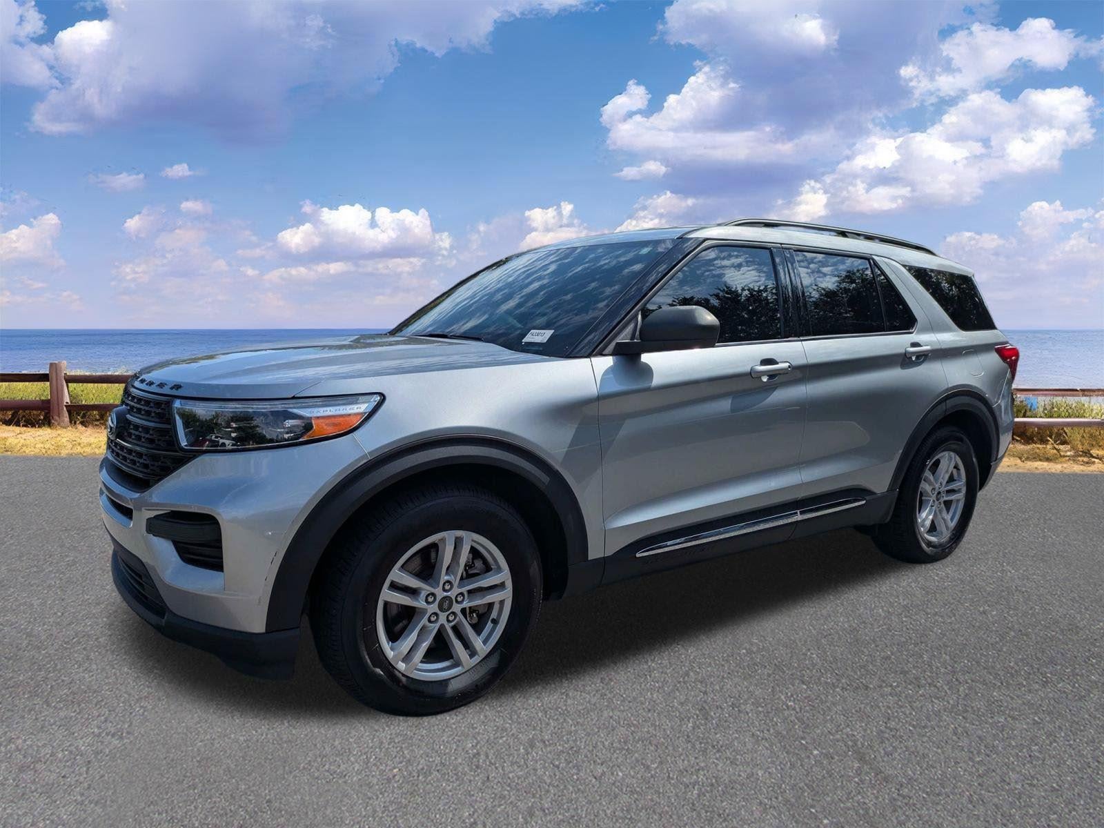 2024 Ford Explorer XLT - Photo 4