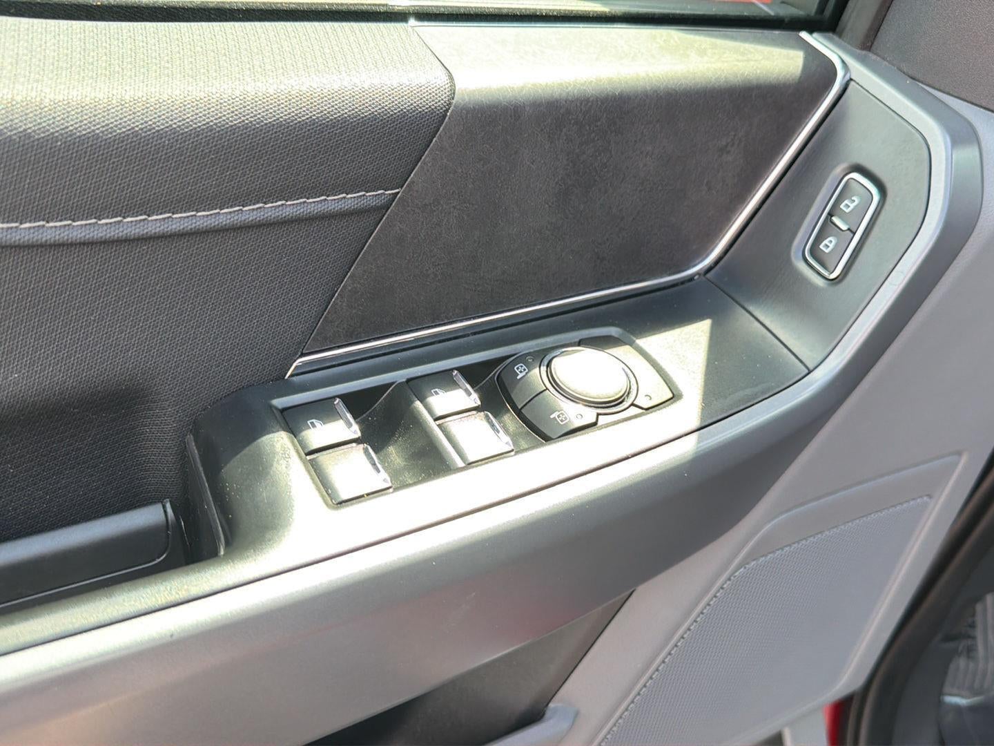 2025 Ford F-150 XLT - Photo 31