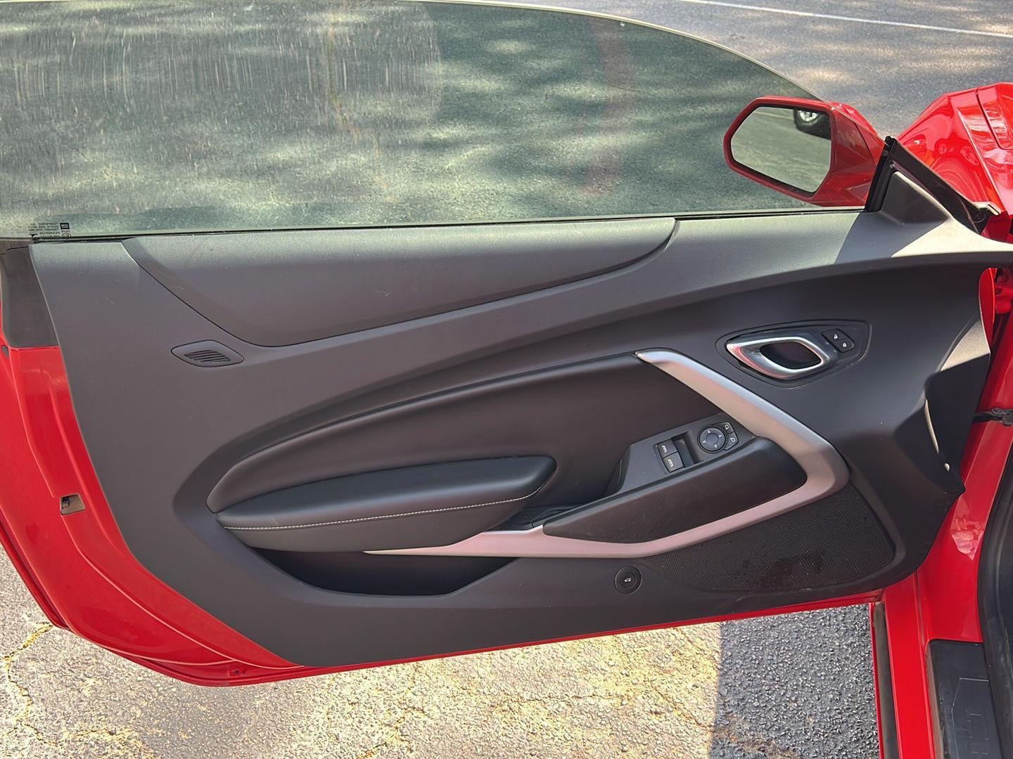 2018 Chevrolet Camaro 1LS