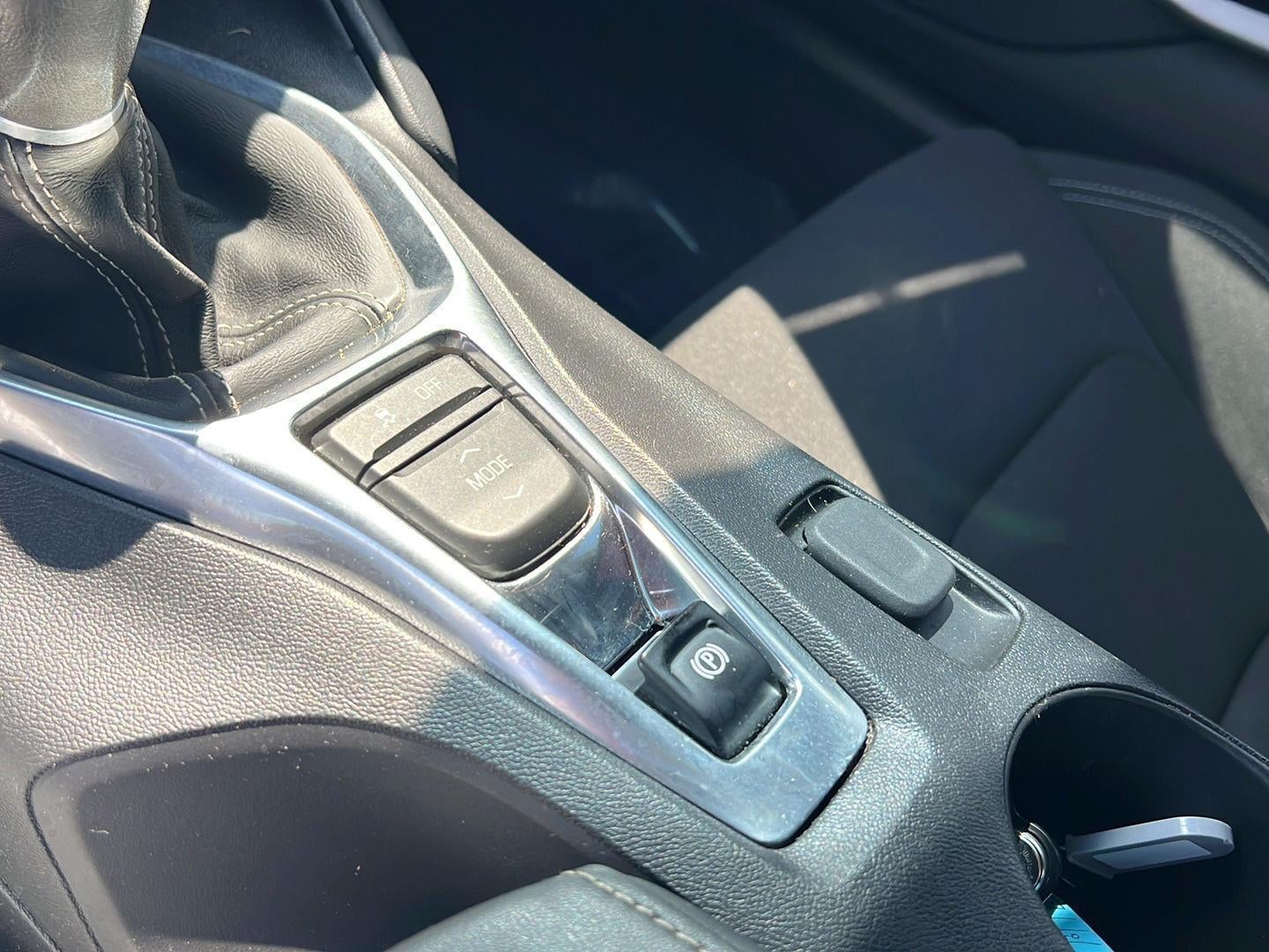 2018 Chevrolet Camaro 1LS