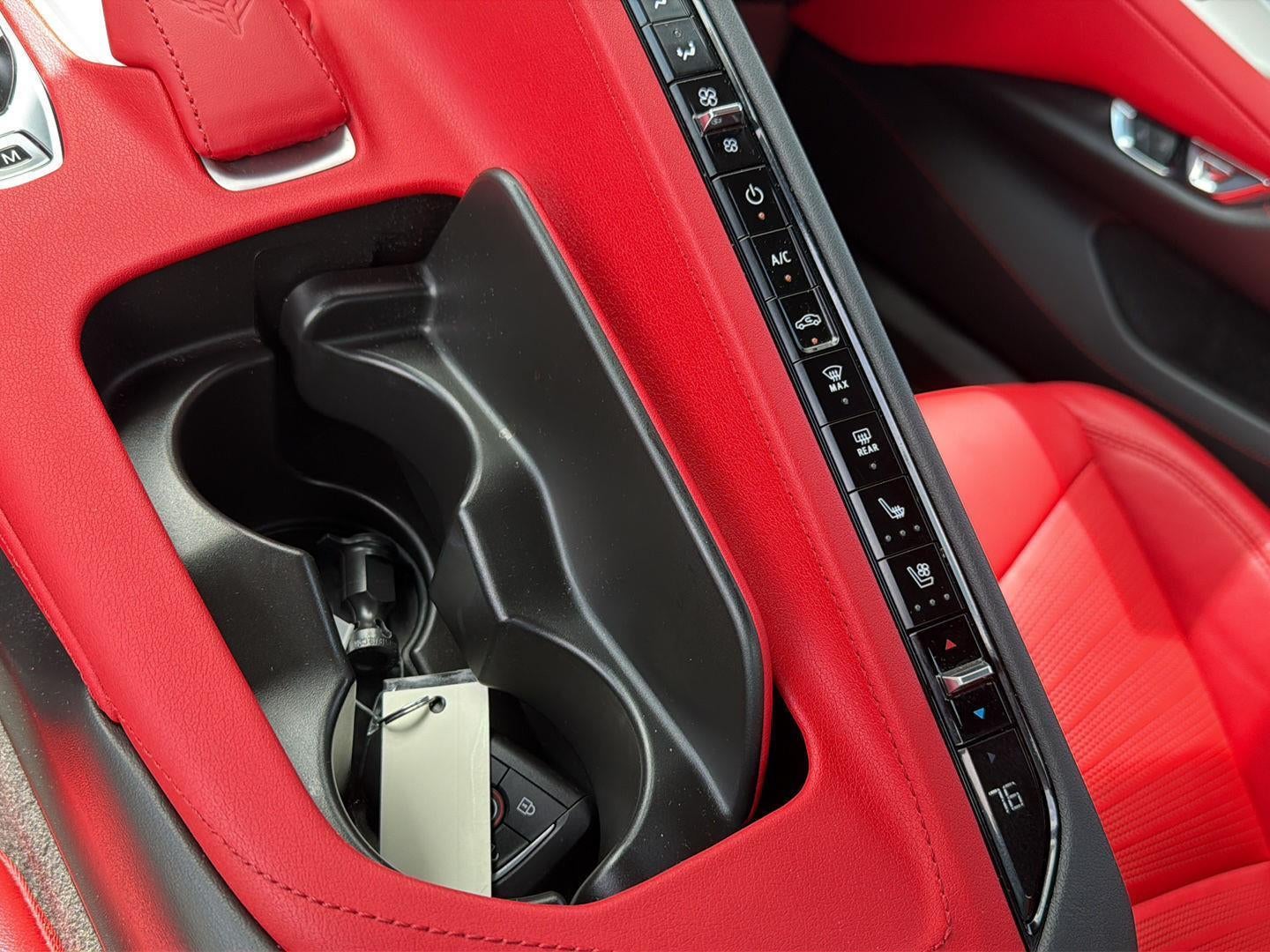 2024 Chevrolet Corvette Stingray 2LT