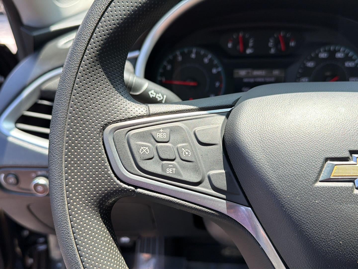 2022 Chevrolet Malibu LS